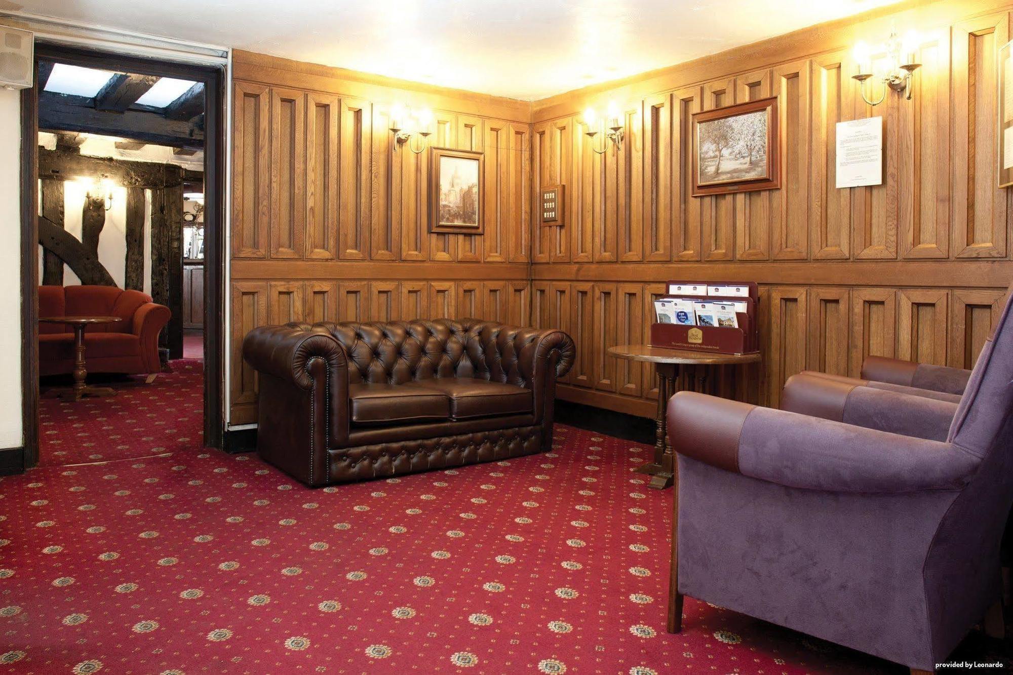 Roebuck Inn Стивенэйдж Интерьер фото